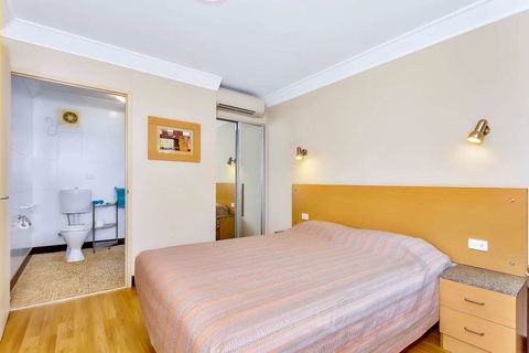 Econo Lodge Karratha - Darwin Holiday 6