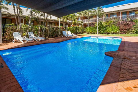 Karratha Central Apartments - Darwin Holiday 8