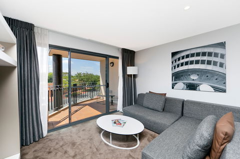 Astra Apartments The Griffin - Darwin Holiday 4