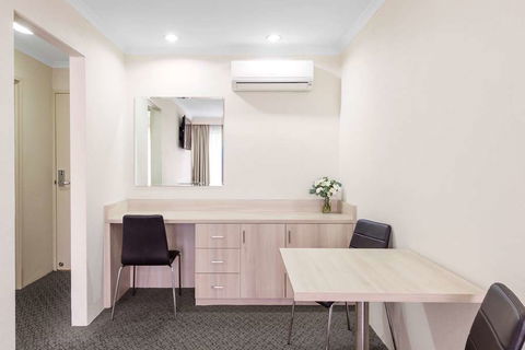 Best Western Plus Garden City Hotel - Darwin Holiday 16