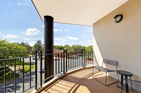 Astra Apartments The Griffin - Darwin Holiday 9