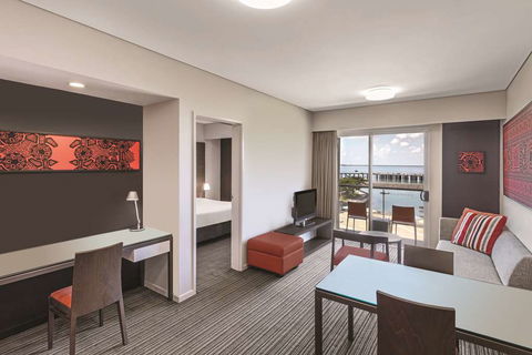 Adina Apartment Hotel Darwin Waterfront - Darwin Holiday 5