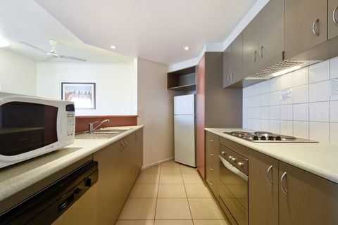 Metro Advance Apartments & Hotel - Darwin Holiday 4