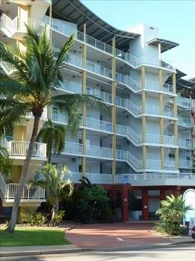 Cullen Bay Resorts - Darwin Holiday 11