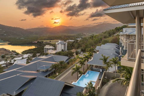 Club Wyndham Airlie Beach - Darwin Holiday 1