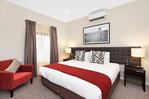 Quest Maitland - Darwin Holiday 1