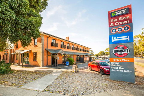 Nightcap Rose & Crown Hotel - Darwin Holiday 0