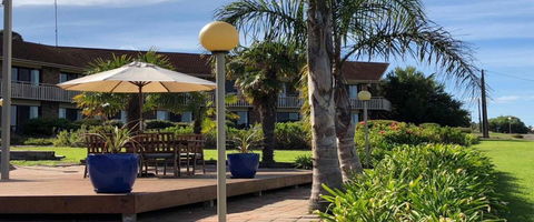 Kangaroo Island Seaside Inn - Darwin Holiday 0