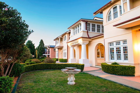 Palais Royale - Darwin Holiday 0