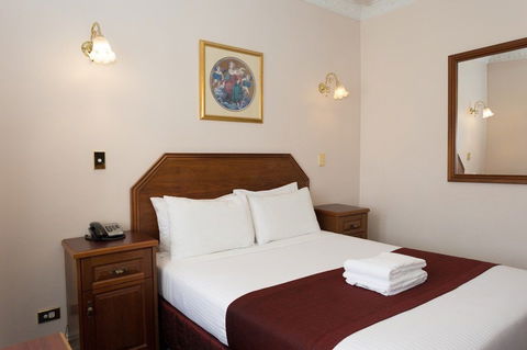 Palais Royale - Darwin Holiday 2