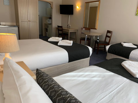 Heritage Motor Inn Goulburn - Darwin Holiday 1