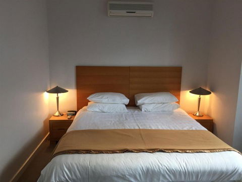 Beachside Apartments - Darwin Holiday 0