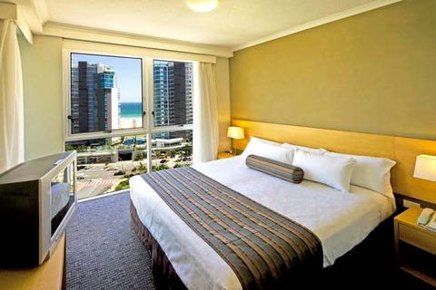 Mantra Twin Towns Coolangatta - Darwin Holiday 1
