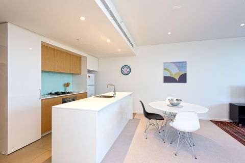 Astra Apartments MacQuarie Park - Darwin Holiday 2