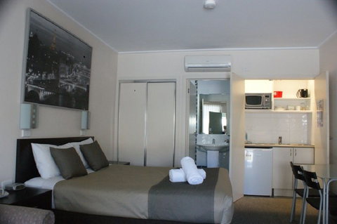 Bendigo Homestead Motor Inn & Apartments - Darwin Holiday 1