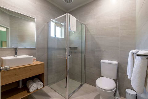 Nightcap at Waterfront Hotel - Darwin Holiday 1