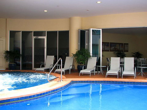 MacArthur Chambers - Darwin Holiday 2