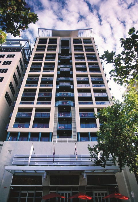 Oaks Horizons Hotel - Darwin Holiday 0