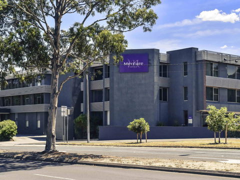 Mercure North Melbourne - Darwin Holiday 1