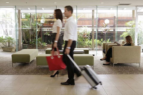 Rydges Esplanade Resort Cairns - Darwin Holiday 2