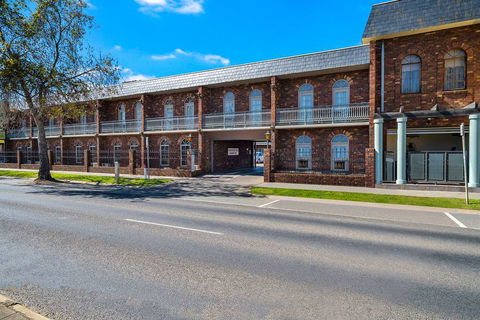 Quality Hotel Sherbourne Terrace - Darwin Holiday 1