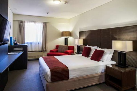 Mantra on Hay - Darwin Holiday 1