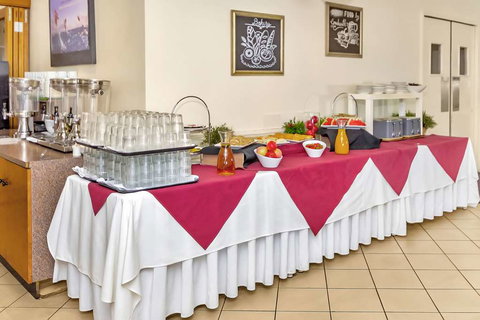 Comfort Inn & Suites Goodearth - Darwin Holiday 9