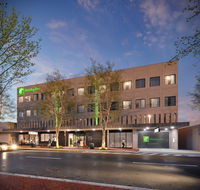 Holiday Inn Dandenong - Darwin Holiday