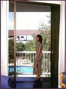 Sandown Regency Motor Inn - Darwin Holiday 3