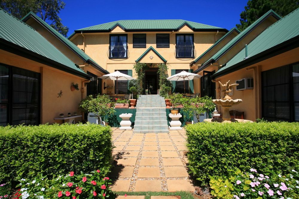 North Tamborine QLD Darwin Holiday