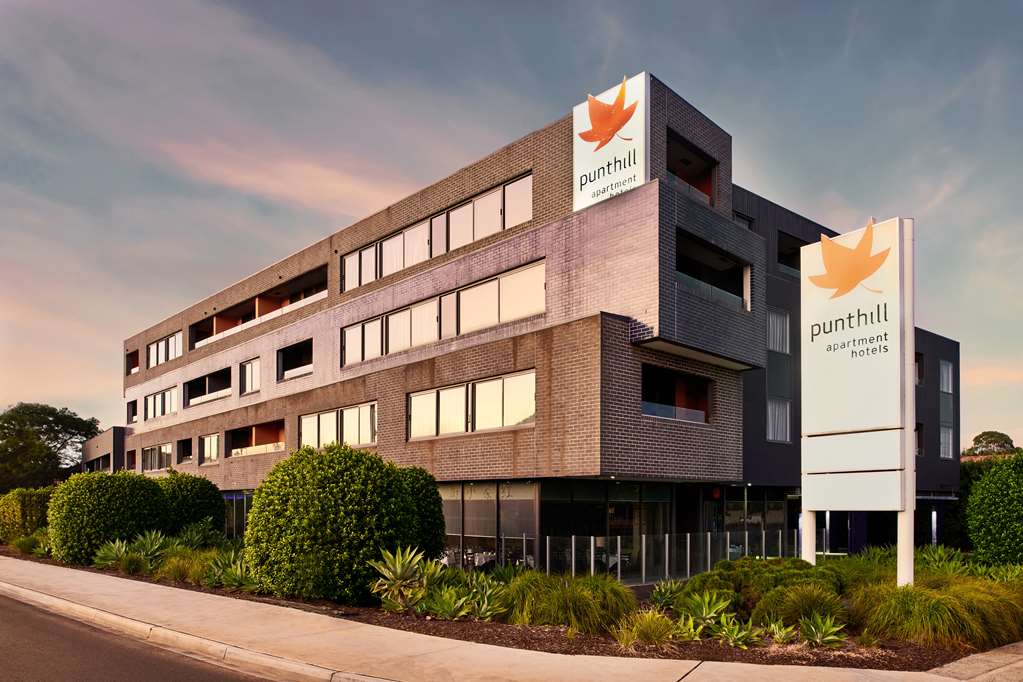 Oakleigh VIC Darwin Holiday