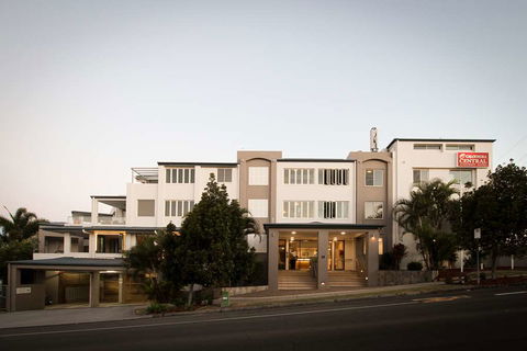 Caloundra Central Apartment Hotel - Darwin Holiday 0