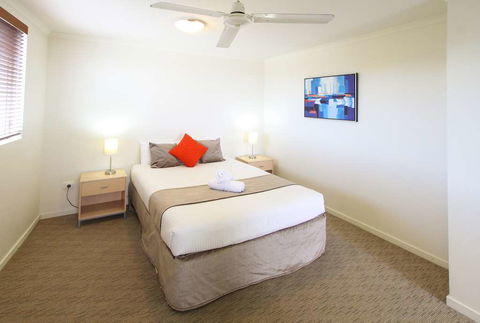 Caloundra Central Apartment Hotel - Darwin Holiday 3