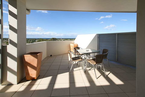 Caloundra Central Apartment Hotel - Darwin Holiday 16