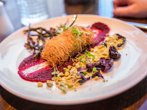 Novotel Canberra - Darwin Holiday 10