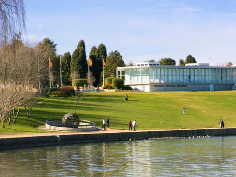 ibis Styles Canberra Tall Trees - Darwin Holiday 14