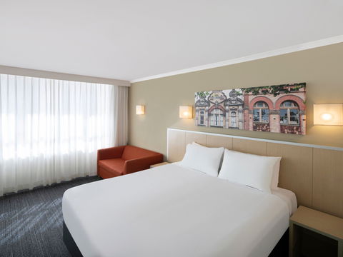 Mercure Newcastle - Darwin Holiday 4