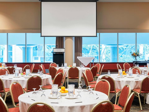 Novotel Perth Langley - Darwin Holiday 9