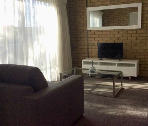 Best Western Geelong Motor Inn - Darwin Holiday 2