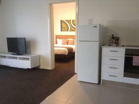 Best Western Geelong Motor Inn - Darwin Holiday 11