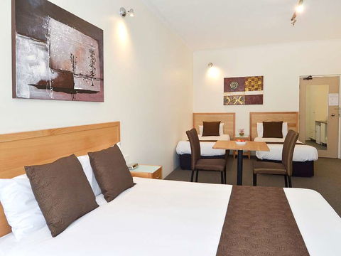 Best Western Geelong Motor Inn - Darwin Holiday 14