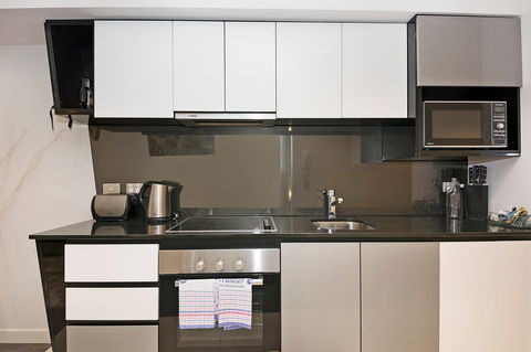 Astra Apartments Perth - Darwin Holiday 14