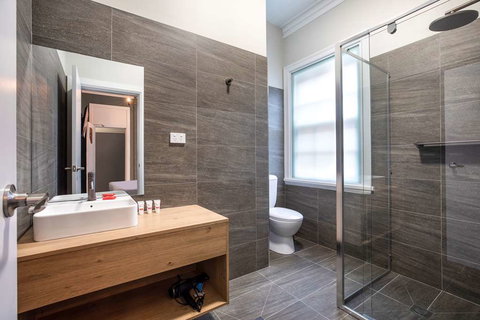 Nightcap at Pymble Hotel - Darwin Holiday 1