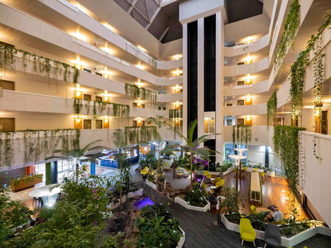 Novotel Darwin Atrium - Darwin Holiday 2