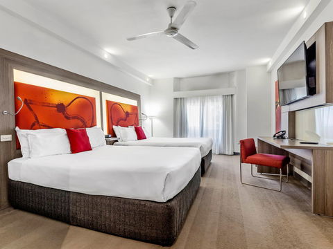 Novotel Darwin Atrium - Darwin Holiday 7