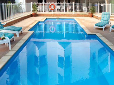 Novotel Darwin Atrium - Darwin Holiday 8