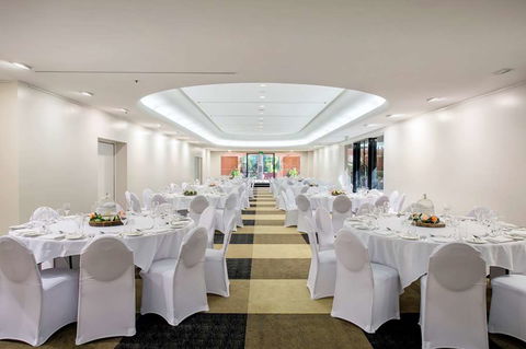 DoubleTree By Hilton Esplanade Darwin - Darwin Holiday 9