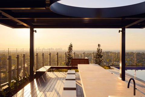 The Chen - Art Series - Darwin Holiday 17