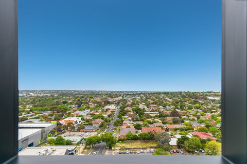 Arise Sky One - Darwin Holiday 10