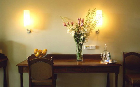 Best Western Plus The Tudor-Box Hill - Darwin Holiday 6